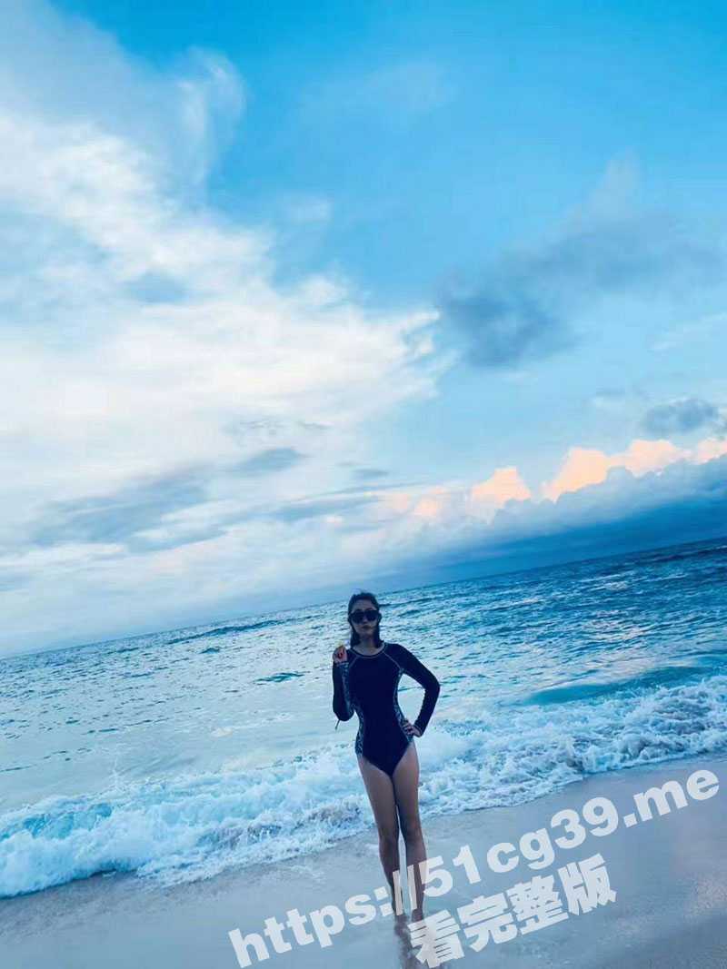 青岛已婚人妻肥臀富婆 屁股已经撅好就等主人来操 这样的大肥臀在你身上晃动 你能坚持多久？ - 51吃瓜网-51吃瓜网