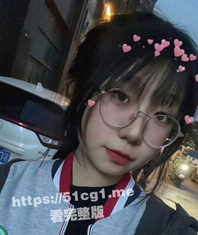 河北师大母狗「林芳芳」，现实中的乖乖女好学生床上母狗随便操，劈腿青梅竹马的男友被发现后曝光-51吃瓜网