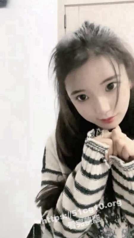 极品爆奶大二学妹 白虎一线天馒头嫩穴  趁宿舍没人给榜上大哥发福利私聊视频  喷尿揉逼抖奶-51吃瓜网