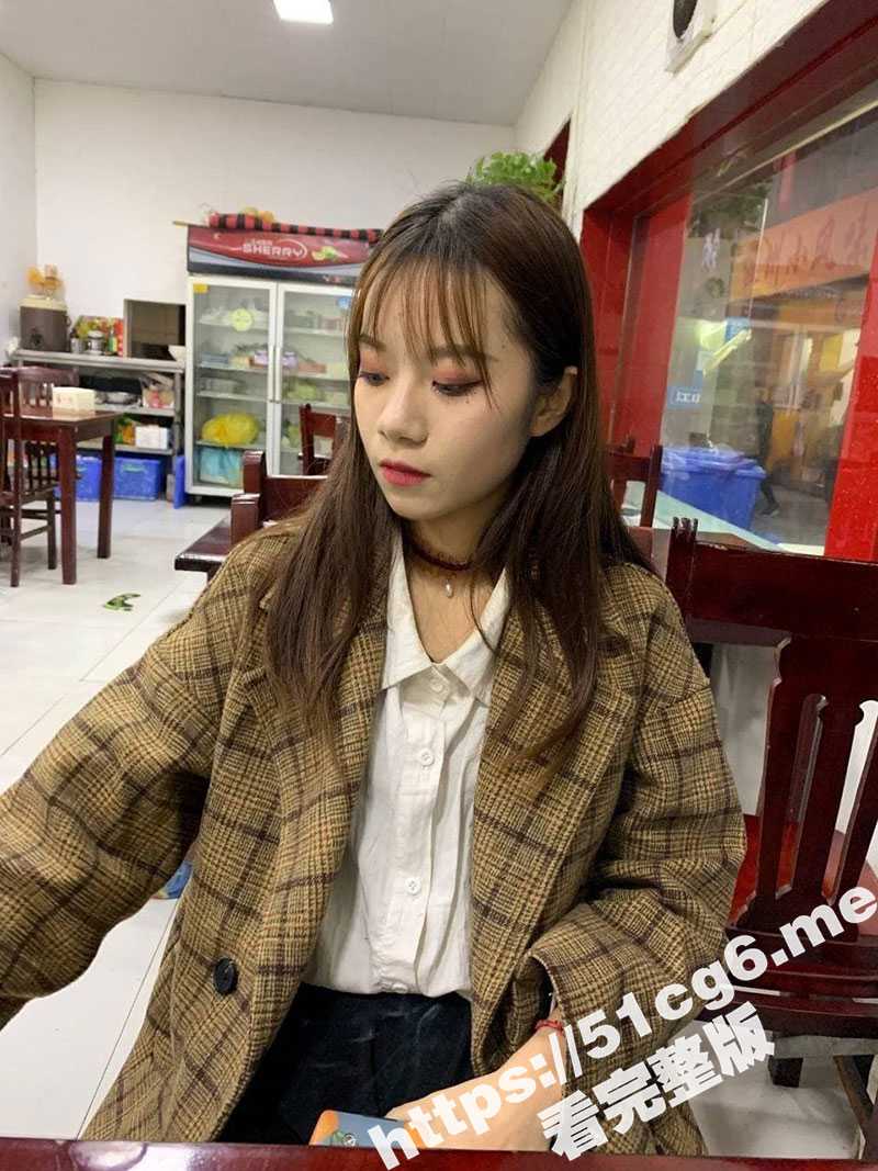 小红书书上搭讪的大学妹子 周竹 平时说话温温柔柔的 开房后感觉是要把我生吞了一样 有男友都喂不饱 还要出来偷吃 - 51吃瓜网-51吃瓜网