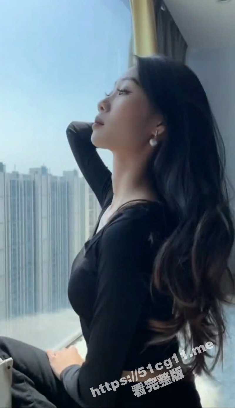 洛阳师范学院 李梦洁 被男友曝光！劈腿男友陪睡金主 对着镜子一边自拍一边被猛怼！ - 51吃瓜网-51吃瓜网