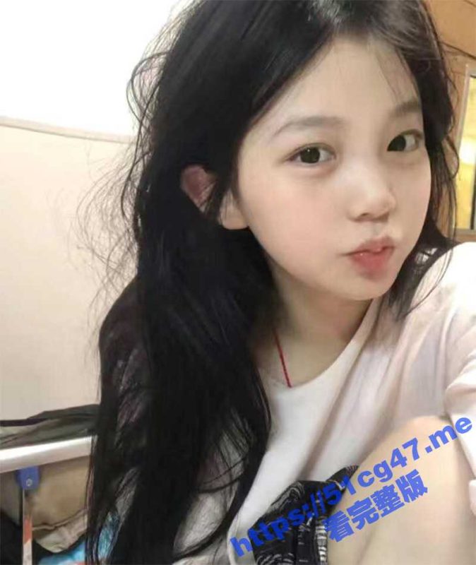 推特超美萝莉 小瑶宝宝 和男友啪啪私拍流出 后入娇喘刺激 声音嗲 身材粉嫩 逼和奶都超绝-51吃瓜网