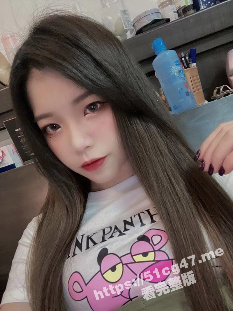 台湾直播带货情趣用品的 牙套妹 自拍福利性感蕾丝睡衣 学生制服高潮喷水 - 51吃瓜网-51吃瓜网