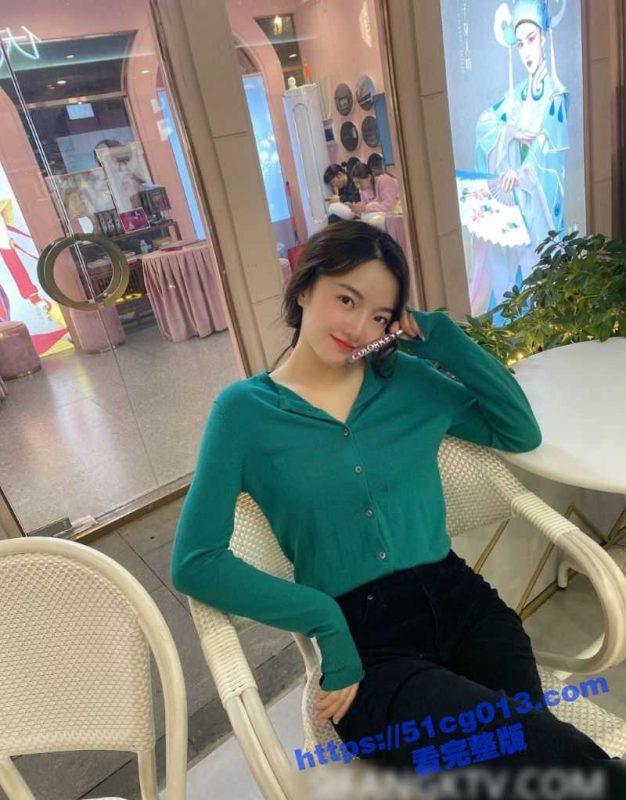 虎牙极品主播 小海豚唐曼 最新万元定制骚舞 边跳边脱 裸舞诱惑 露奶露逼尽显风情！-51吃瓜网