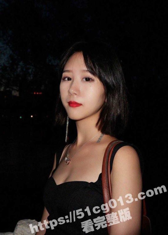 极品反差婊 高学历研究生母狗性爱视频遭曝光 学历越高越饥渴越淫荡！-51吃瓜网