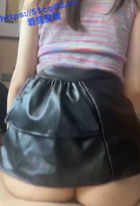 瓜友投稿！大学城约到的反差母狗 三言两语就出来开房操逼 还是个无毛白虎馒头逼 操起来淫叫不断！-51吃瓜网