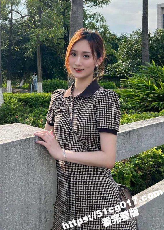 超强露脸艺校反差学生妹酒店约炮金主性爱自拍 3P、喝尿、跳裸舞母狗属性爆棚!-51吃瓜网