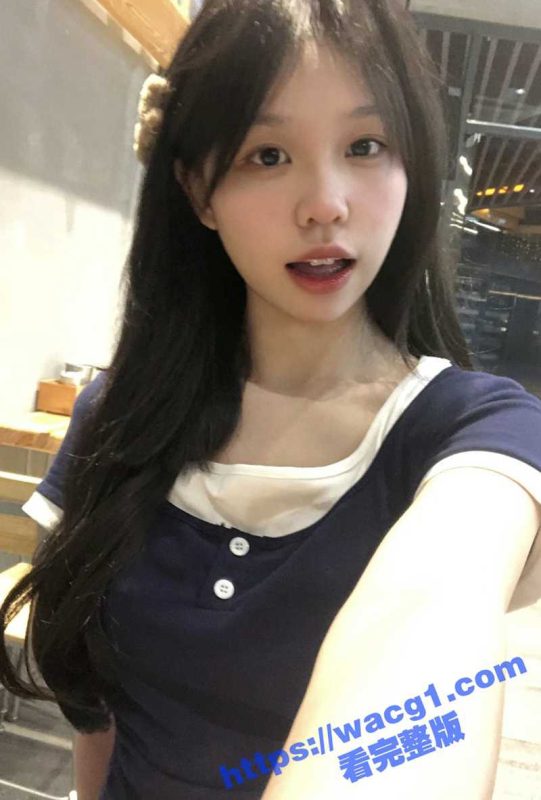 高颜值排卵期性瘾学生妹 有颜有身材 偷偷在房间自慰抠逼 粉嫩美穴好多水！-51吃瓜网