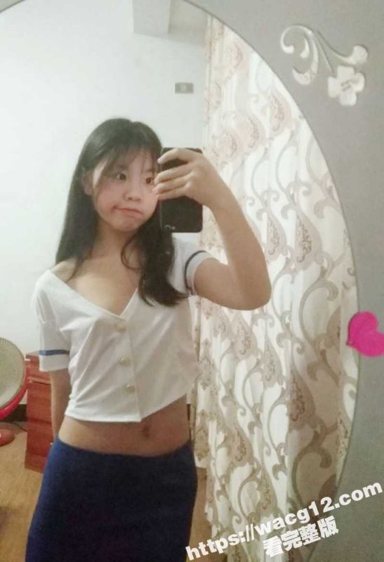 性感反差学生妹 身材一流美腿修长诱人 试穿各类情趣内衣 拍照发给金主 这身材真是够顶的啊-51吃瓜网