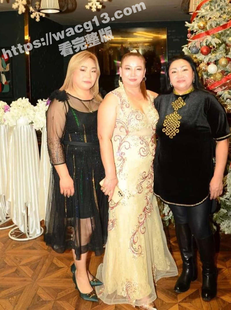 鄂尔多斯锦胜能源集团有限公司会计主管莫姐与员工私底下3p事件遭曝光 肉感十足的人妻怎么操都不够 - 51吃瓜网-51吃瓜网