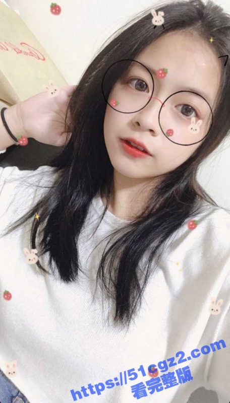 极品台妹与大屌男友性爱视频流出 天真外表台湾妹在床上非常狂野放荡 最反差的母狗没有之一-51吃瓜网