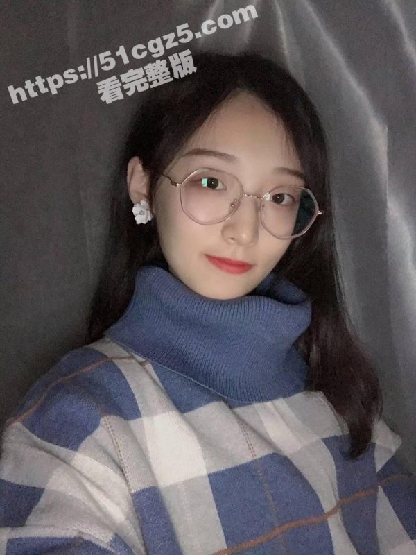 河南洛阳师范学院 大三学姐  邓瑾萱 被体育生男友调教成极品母狗 跪地爬行深喉吞精花样百出-51吃瓜网