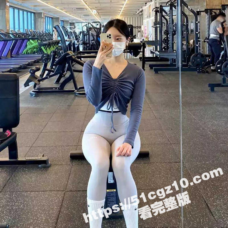 约炮高颜值健身私教 蜜桃臀健身母狗被彻底开发 后入打桩猛操那片森林！ - 51吃瓜网-51吃瓜网