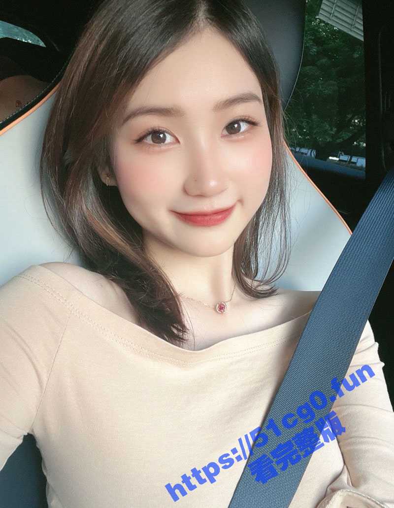 前女友系列 广东酒店前台 张雯雯 极品反差骚鸡多次在自己上班酒店约炮 每次男友查岗都是边吃鸡巴边回电话 - 51吃瓜网-51吃瓜网