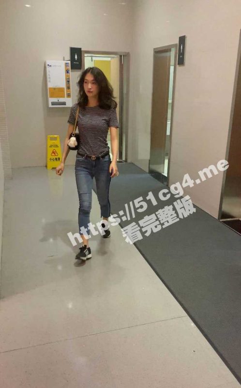 经常健身锻炼的逼 那真是Q弹无比  大神厕所偷拍初心健身工作室的妹子们的和私人女教练如厕瞬间-51吃瓜网